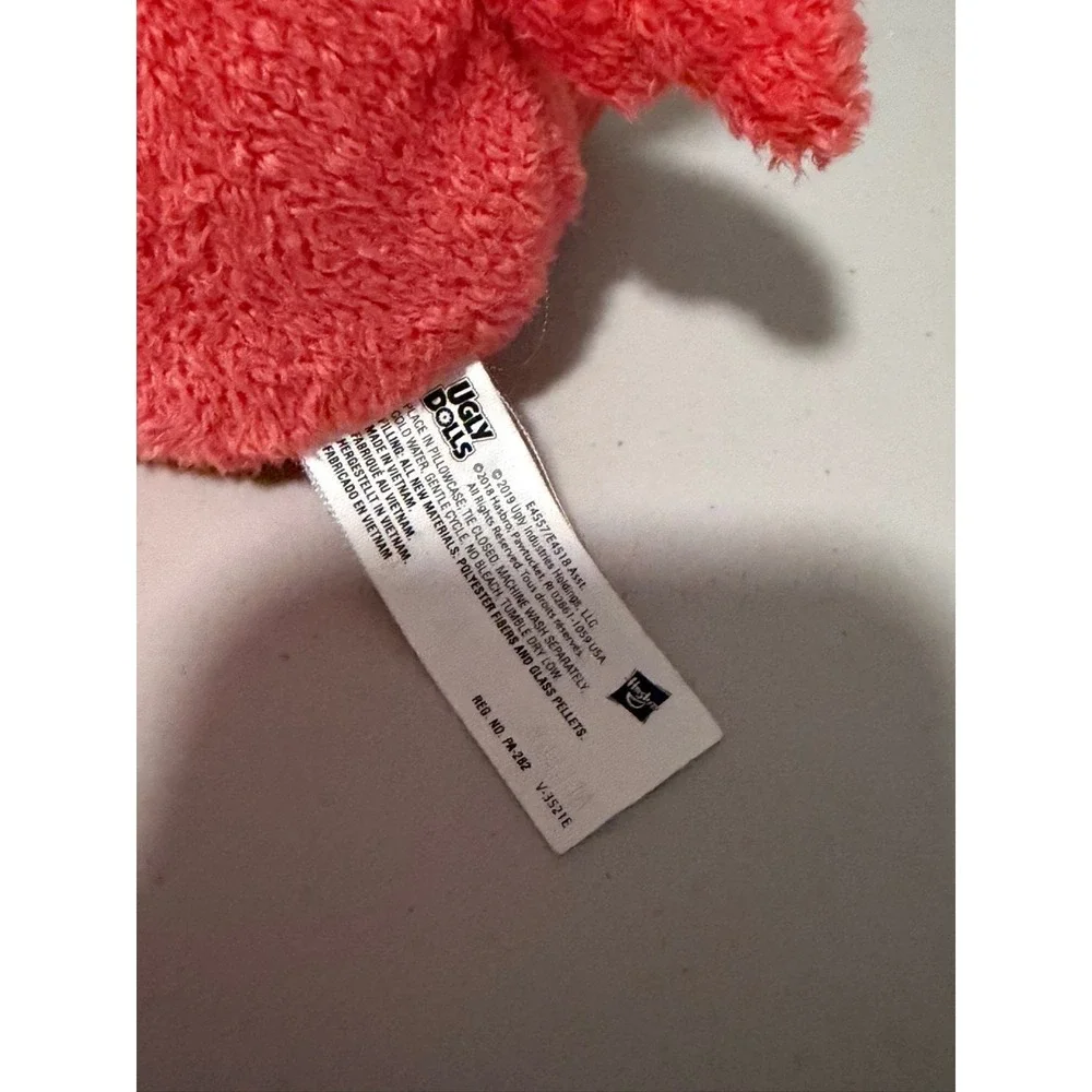 UglyDolls Lucky Bat Plush Hasbro Coral Red Stuffed Animal Collectible Toy E4557